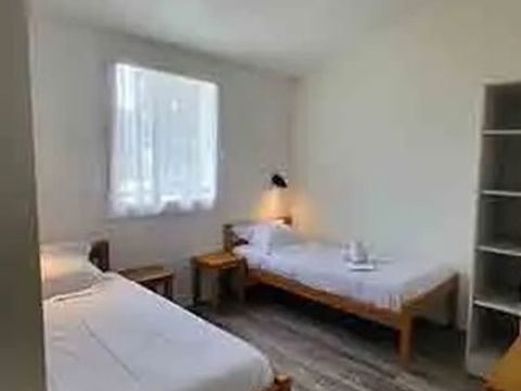 APPARTEMENT 4 personnes - "Etage" 3 Pièces 4 pers APPARTEMENT 4 personnes - "Etage" 3 Pièces 4 pers