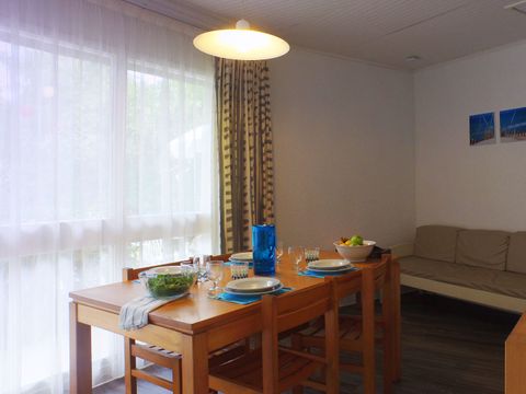 APPARTEMENT 6 personnes - "Rez-de-jardin" 3 Pièces 6 pers