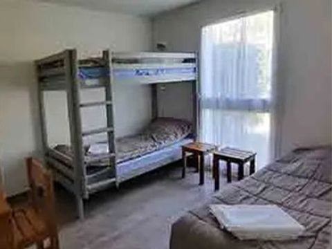 APPARTEMENT 5 personnes - "Le Fier Rez-de-jardin" 3 pièces APPARTEMENT 5 personnes - "Le Fier Rez-de-jardin" 3 pièces