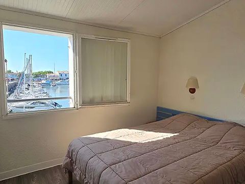 APPARTEMENT 4 personnes - Appartement " Etage Vue Port" 3 Pièces APPARTEMENT 4 personnes - Appartement " Etage Vue Port" 3 Pièces