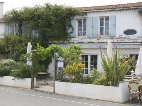 VVF Villages - Ars Ile de Re - Ars en Re - Camping Charente-Maritime - Image N°5