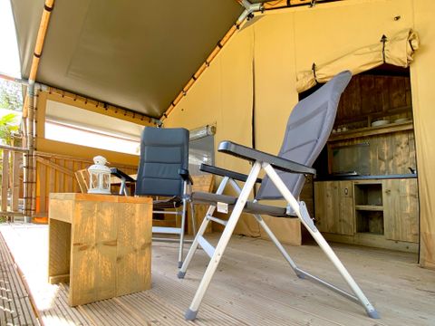 Tente en toile et en bois 4 personnes - Tente Safari Tendi avec salle de bain