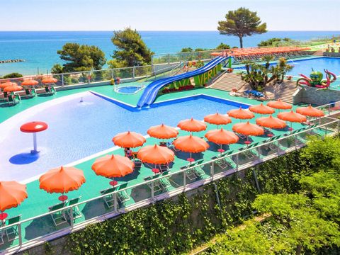 Camping Riva Verde - Camping Fermo