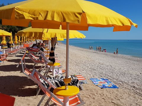 La Risacca Family Camping Village - Camping Fermo - Image N°3