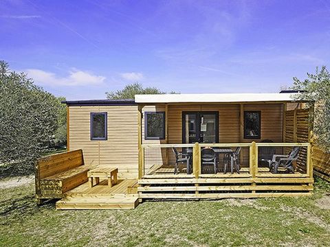 MOBILHOME 6 personnes - Premium | 3 Ch. | 6 Pers. | Terrasse surélevée | 2 SDB | Clim.