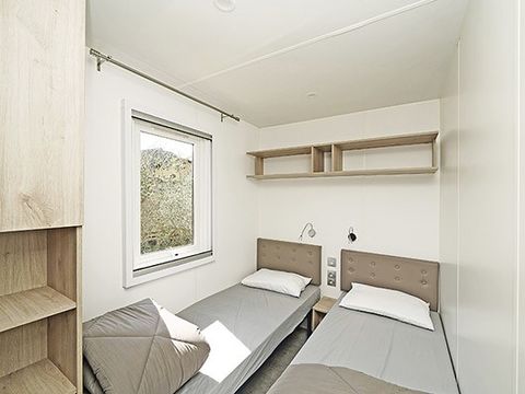 MOBILHOME 6 personnes - Premium | 3 Ch. | 6 Pers. | Terrasse surélevée | 2 SDB | Clim.