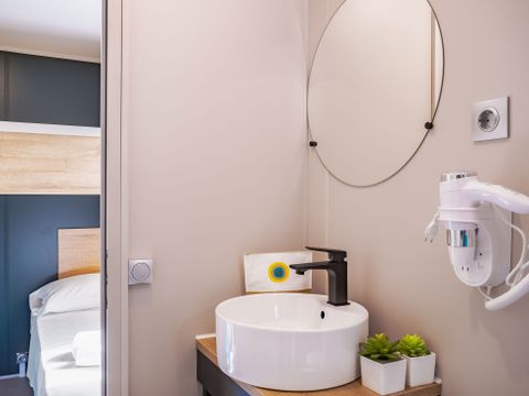 LODGE 4 personnes - Lodge superior Animaux Admis