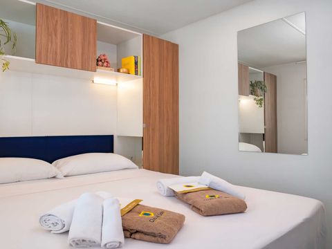 LODGE 4 personnes - Lodge Deluxe Animaux pas Adimis