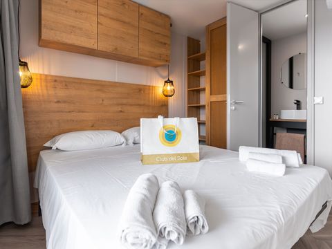 LODGE 4 personnes - Lodge Elite Animaux pas Admis