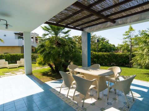 APPARTEMENT 4 personnes - BILOCALE STANDARD (with private terrace)