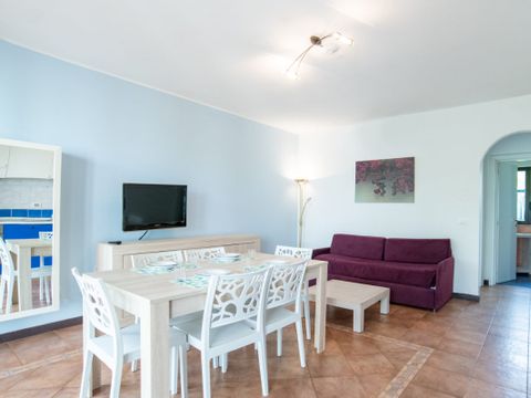APPARTEMENT 6 personnes - TRILOCALE STANDARD (with private terrace)