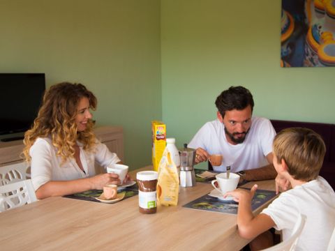 APPARTEMENT 6 personnes - TRILOCALE STANDARD (with private terrace)