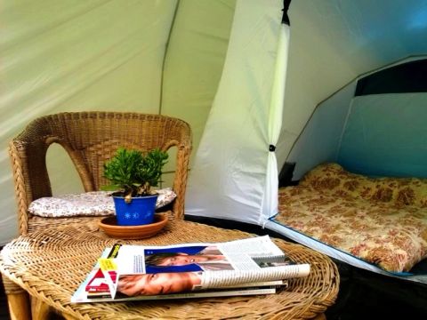 TENTE 4 personnes - Tente 4 personnes