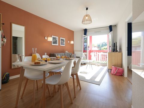 APPARTEMENT 6 personnes - G/352 - 3 pièces
