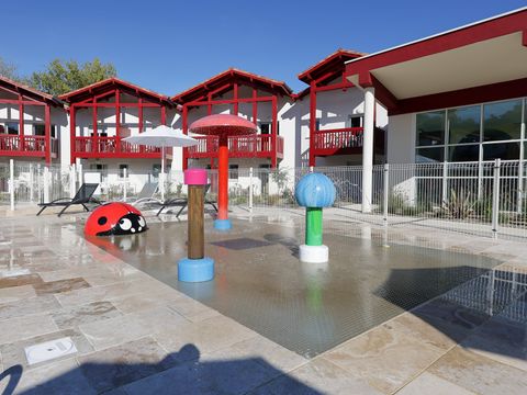 Résidence Goélia Le Domaine d'Uhaina - Camping Pyrénées-Atlantiques - Image N°2