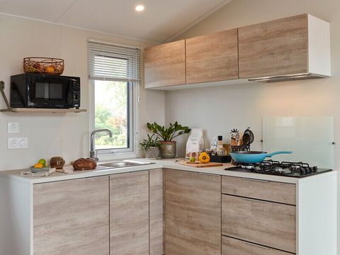 Mobilhome 6 personnes - Mobil-home | Premium | 3 Ch. | 6 Pers. | Terrasse surélevée | Clim. | TV