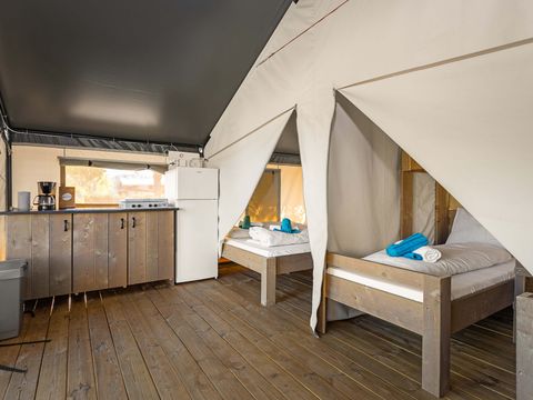 Tente en toile et en bois 4 personnes - Stella Maris - Tente Safari Confort