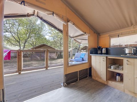 Tente en toile et en bois 4 personnes - Stella Maris - Tente Safari Douillette