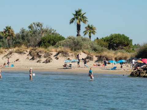 SOWELL - Résidence Les Sablons - Camping Gard - Image N°18