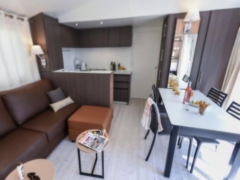 MOBILHOME 6 personnes - IRM ou Trigano 3 chambres - Clim + TV 4/6 pers.