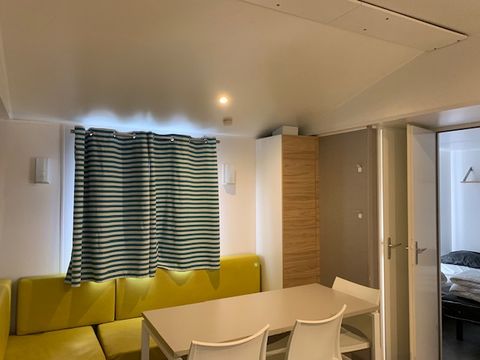 MOBILHOME 6 personnes - 3 chambres - CLIM - TV