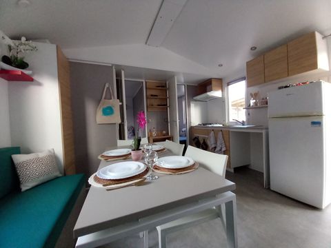 MOBILHOME 6 personnes - 3 chambres - CLIM - TV