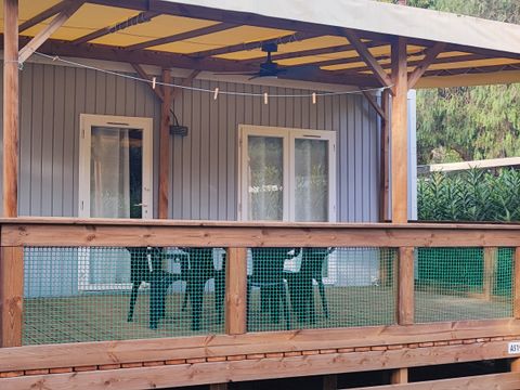 MOBILHOME 4 personnes - 2 chambres, tv, clim, terrasse couverte