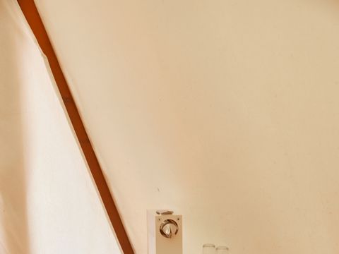 Tente en toile et en bois 4 personnes - Tente Sauceda - 25m²