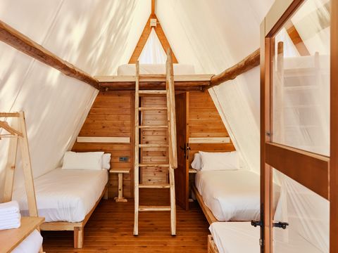 Tente en toile et en bois 4 personnes - Tente Sauceda - 25m²