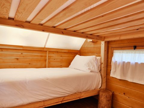 Tente en toile et en bois 3 personnes - Tente Janda - 10m²