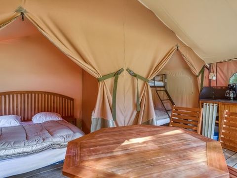 LODGE 6 personnes - Lodge Victoria  - sans sanitaires  Linge de lit + Kit entretien compris