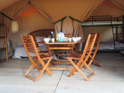 LODGE 5 personnes - Lodge Victoria  - sans sanitaires  Linge de lit + Kit entretien compris