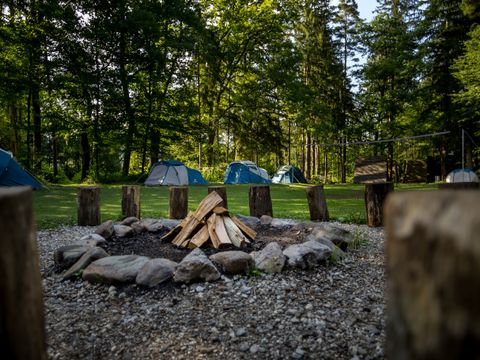 TENTE 4 personnes - Tente avec lit et matelas