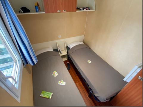 MOBILHOME 4 personnes - POMME DE PIN - 24m² - 2 chambres + terrasse