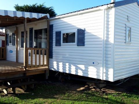 MOBILHOME 4 personnes - POMME DE PIN - 24m² - 2 chambres + terrasse