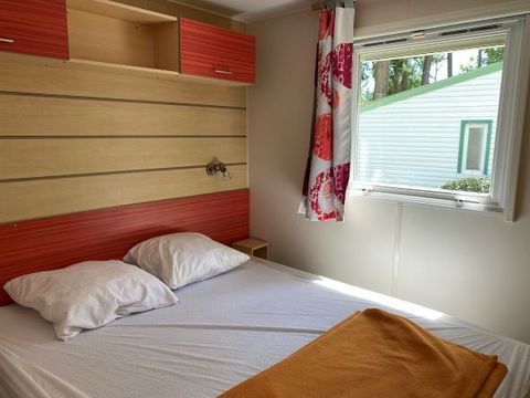 MOBILHOME 6 personnes - CONFORT - 32m² - 3 chambres + terrasse