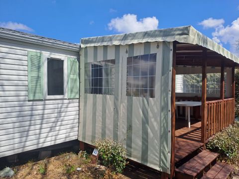 MOBILHOME 6 personnes - CONFORT - 32m² - 3 chambres + terrasse