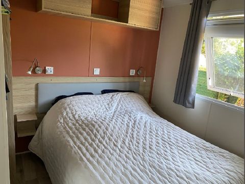 MOBILHOME 6 personnes - RESIDENTIEL - 40m² - 3 chambres + 2 salles de bain + terrasse