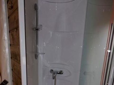 Tente en toile et en bois 5 personnes - Lodge - NIAGARA 40m² avec salle de bain