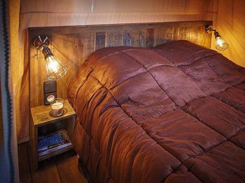 Tente en toile et en bois 5 personnes - Lodge - KENYA 46m²