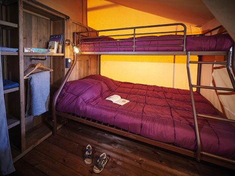 Tente en toile et en bois 5 personnes - Lodge - KENYA 46m²