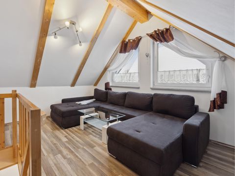 MAISON 8 personnes - DMR602