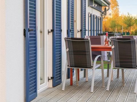 MAISON 8 personnes - DMR602