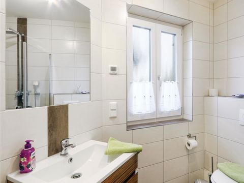 MAISON 8 personnes - DMR602