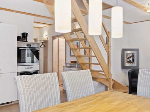 MAISON 8 personnes - DMR602