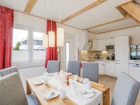 MAISON 8 personnes - DMR602