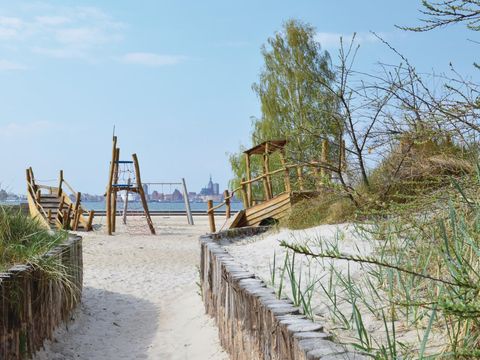 MAISON 8 personnes - DMR602