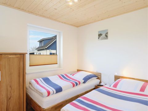 BUNGALOW 4 personnes - DMR613