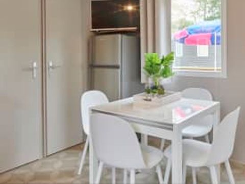 MOBILHOME 4 personnes - Elégance 2 chambres (4 pers) terrasse