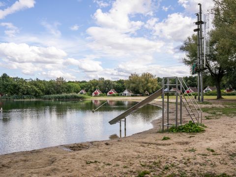 BUNGALOW 5 personnes - Forêt 10